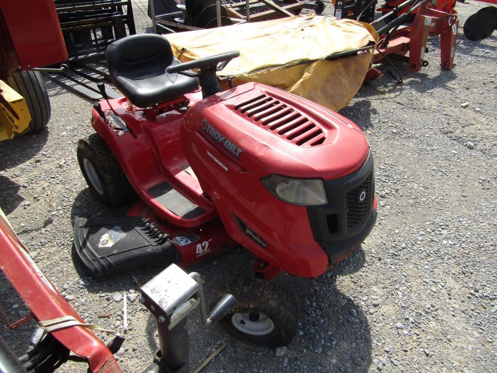 TROY BILT LAWN MOWER