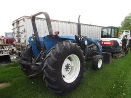 5610 NEW HOLLAND TRACTOR W/ LOADER