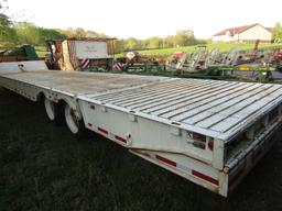 MUV-ALL HYDRAULIC DOVETAIL SEMI TRAILER W/ TITLE