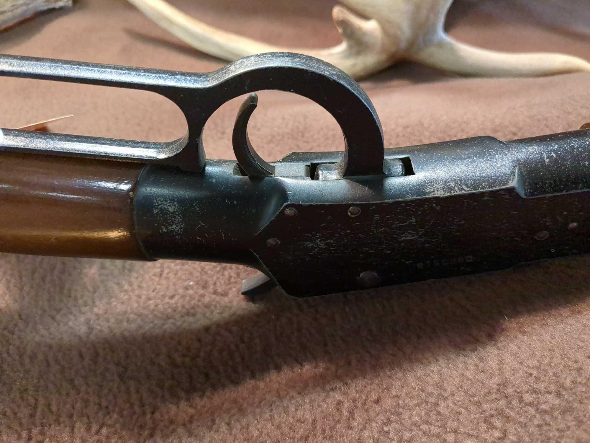 STEVENS / SAVAGE MODEL 89 .22 S.L. LR LEVER ACTION