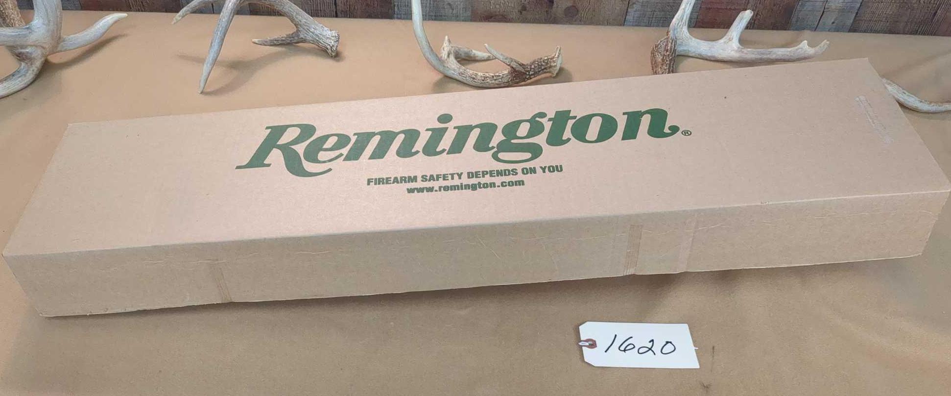 REMINGTON MODEL 870 WINGMASTER JUNIOR 20-GAUGE PUMP ACTION SHOTGUN