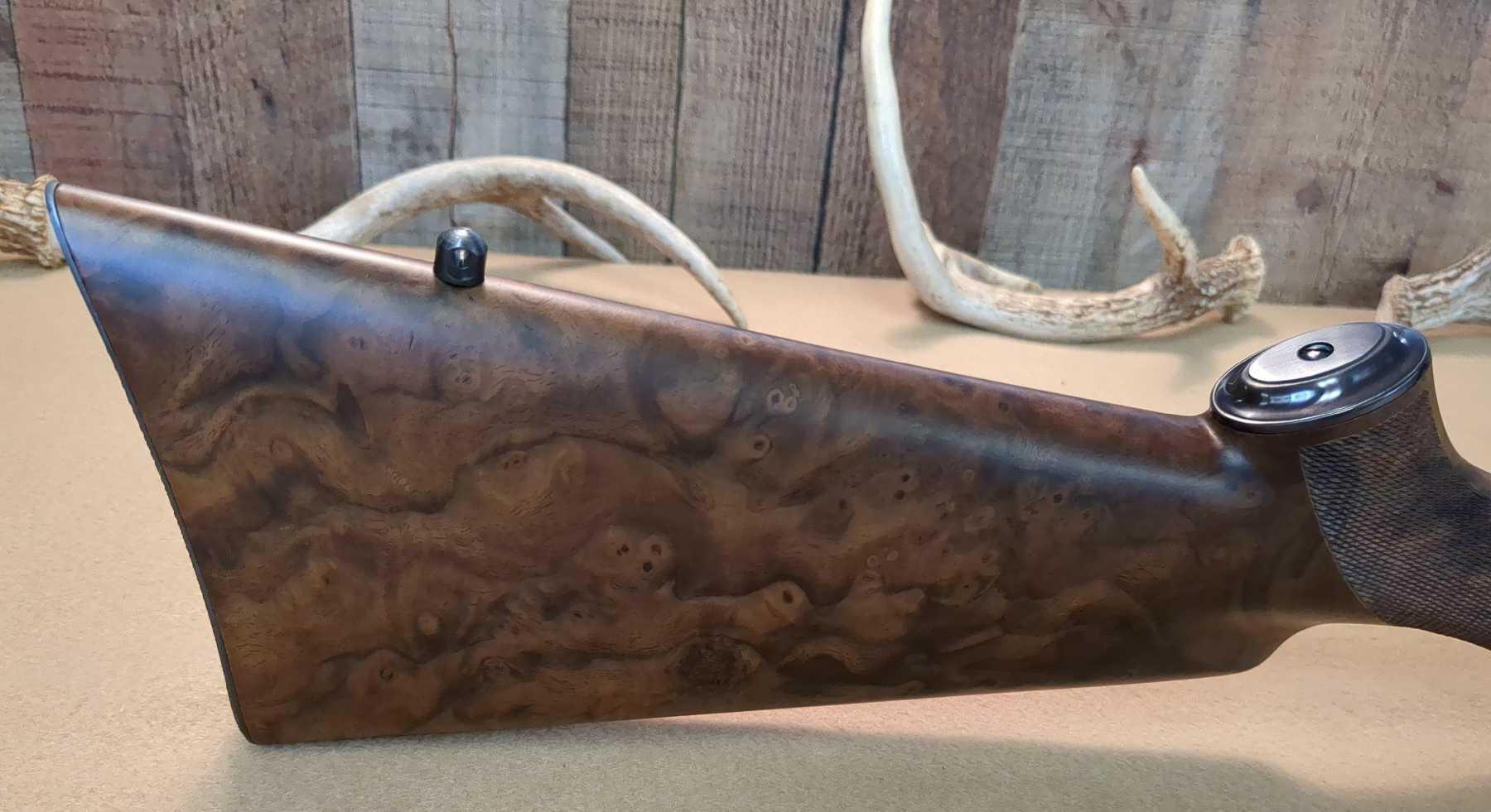 KIMBER MODEL 82 DELUXE .22 LR BOLT ACTION RIFLE