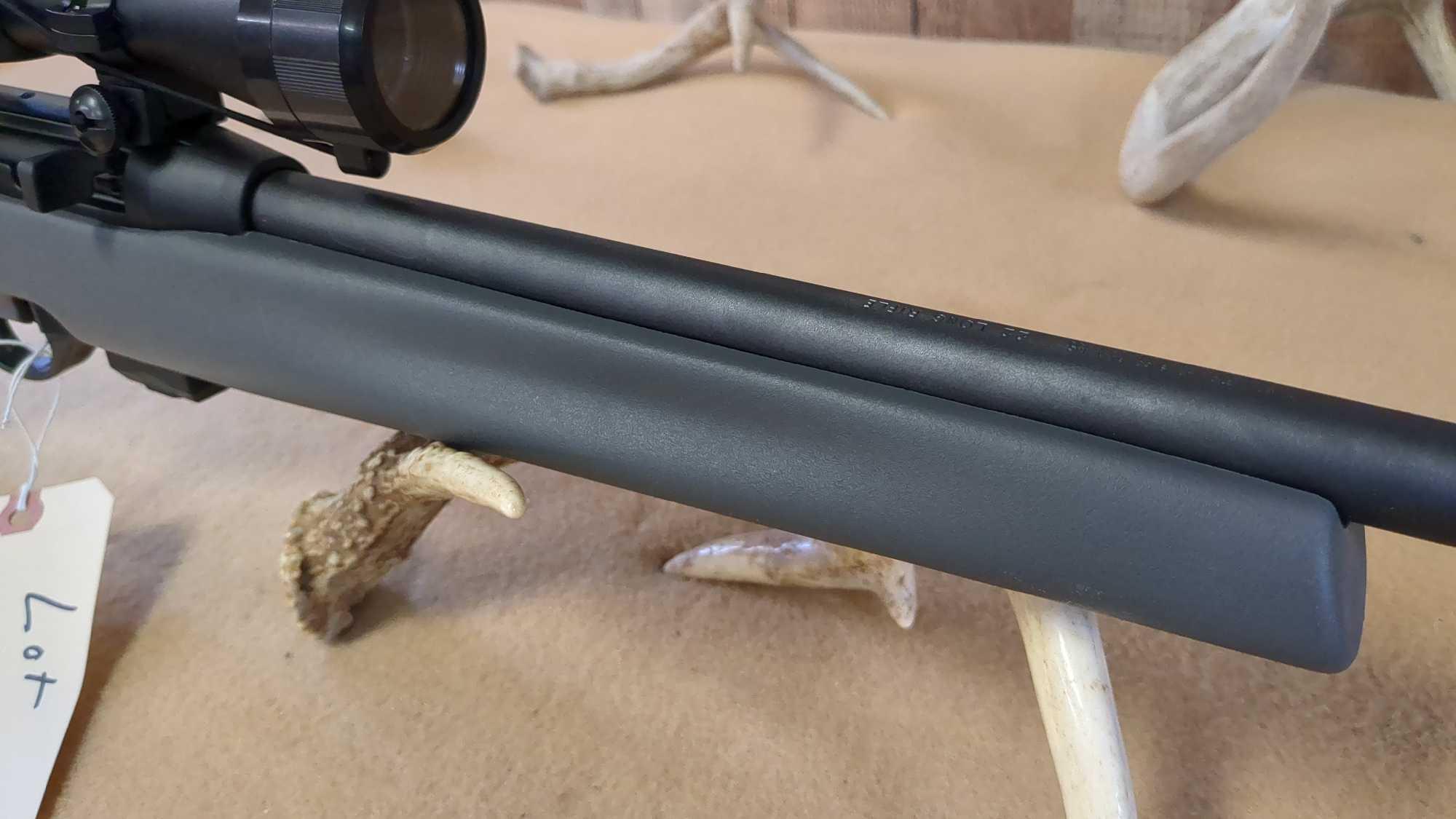 REMINGTON MODEL 597 .22 LR SEMI-AUTO RIFLE