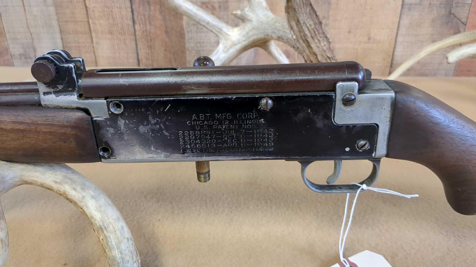 A.B.T. MOUNTAINERING PNEUMATIC .22 CAL RIFLE | 1942-1949