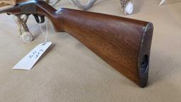 REMINGTON MODEL 24 .22 CAL SHORT SEMI AUTO RIFLE