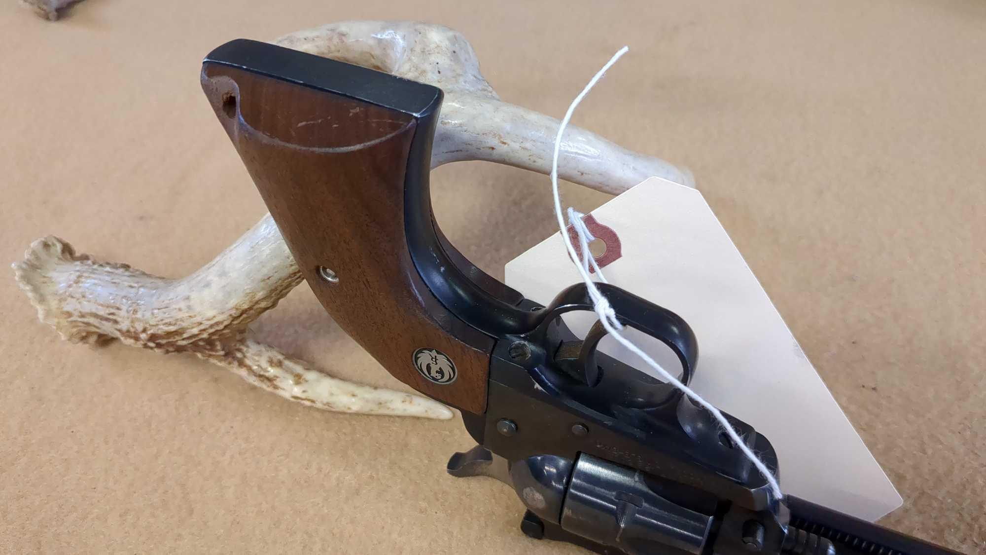 RUGER NEW MODEL SINGLE SIX .22 CAL REVOLVER