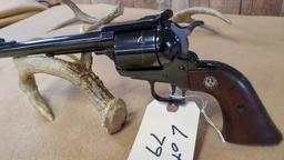 RUGER NEW MODEL SUPER BLACKHAWK .44 MAG REVOLVER