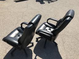 2pcs of Black / Brn Rolling Office Chairs