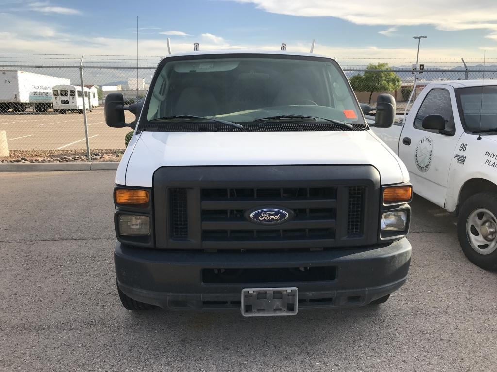 2008 Ford Cargo Van E-350