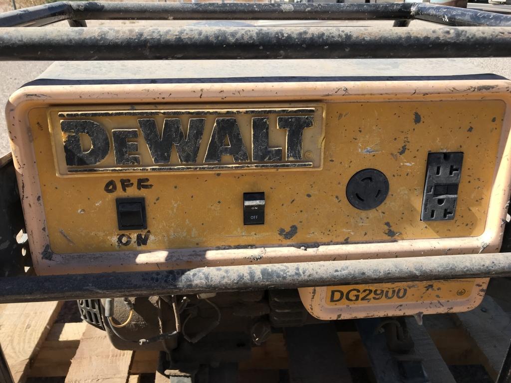 Dewalt DG2900 Gas Generator - 5.5HP