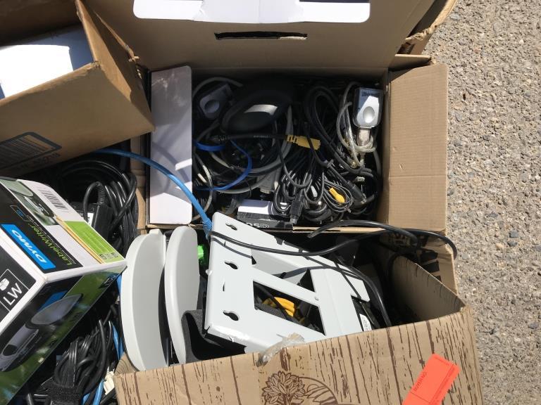 Electronic Surplus - Assorted Items, Dymo