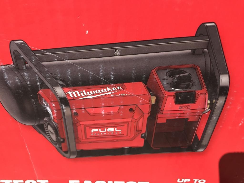 Milwaukee 2 GAL Cordless Quiet Compressor