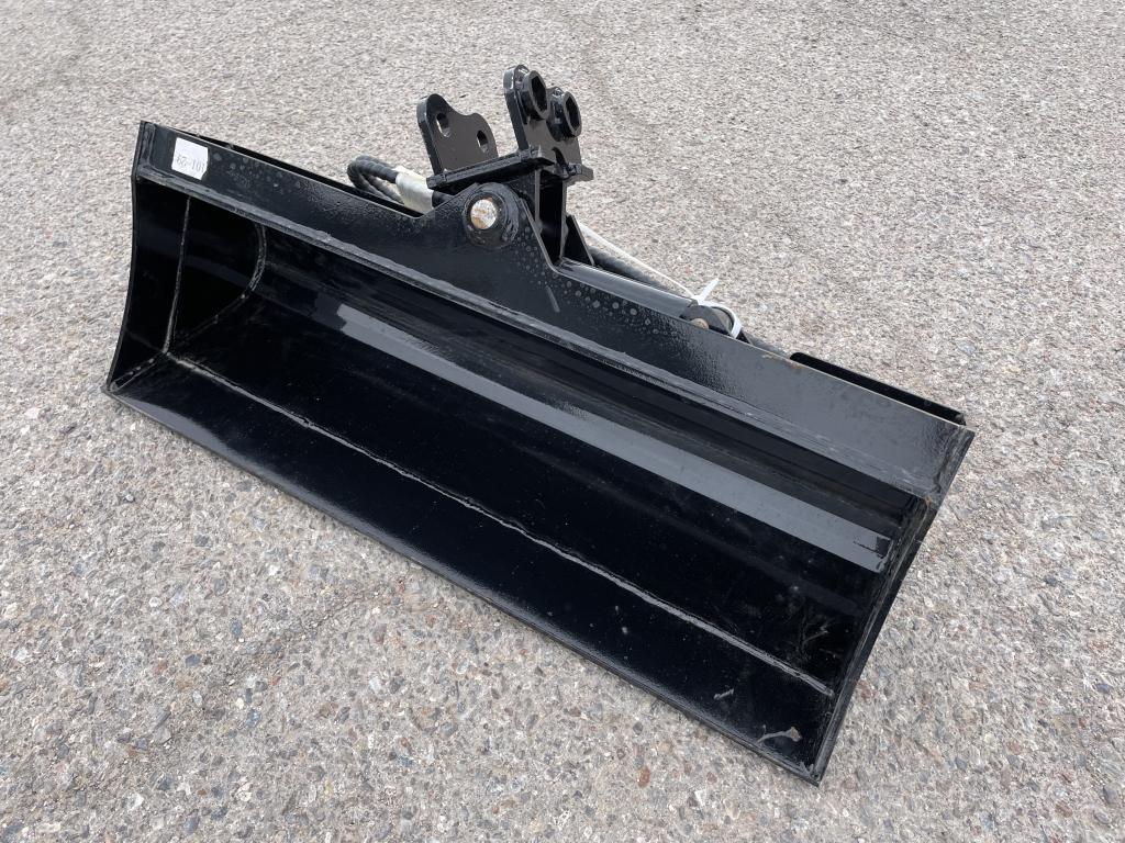 UNUSED Lanty Mini Excavator Attachment- 40" Bucket