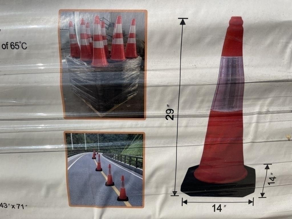 UNUSED (50)pcs Construction Safety Traffic Cones