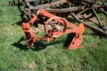 Allis Chalmers 1-bottom Plow