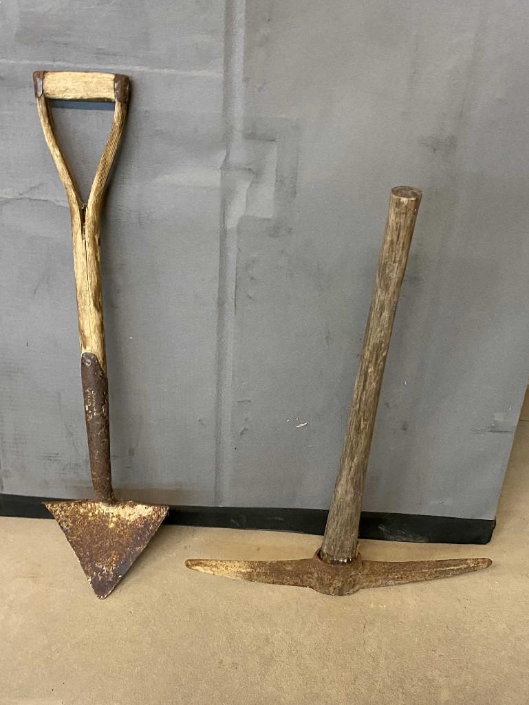 PICK AXE & GARDEN TOOL