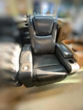 LEATHER ELECTRIC RECLINER