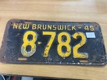 1945 LICENSE PLATE