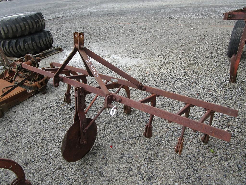 DEARBORN CULTIVATOR