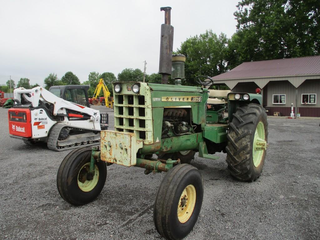 OLIVER 1855 TRACTOR