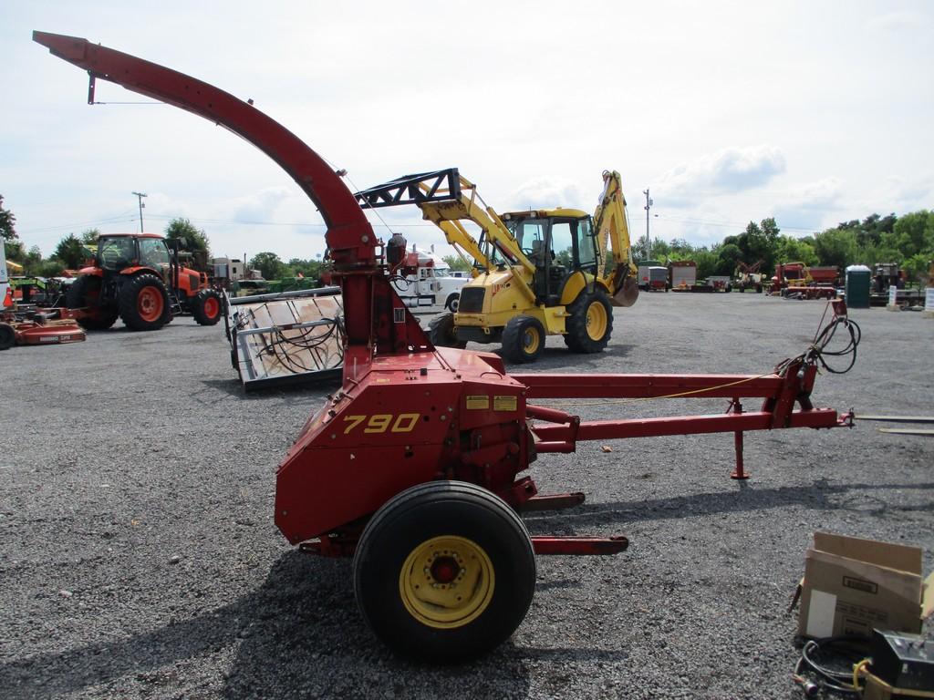 NEW HOLLAND 790 CHOPPER