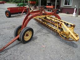 NEW HOLLAND 260 DOLLY RAKE