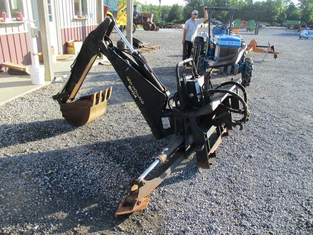 NEW HOLLAND BH-114 BACKHOE ATTACHMENT