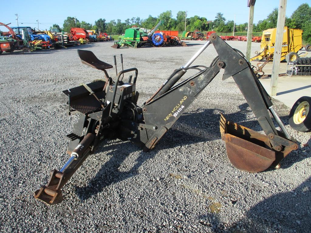 NEW HOLLAND BH-114 BACKHOE ATTACHMENT