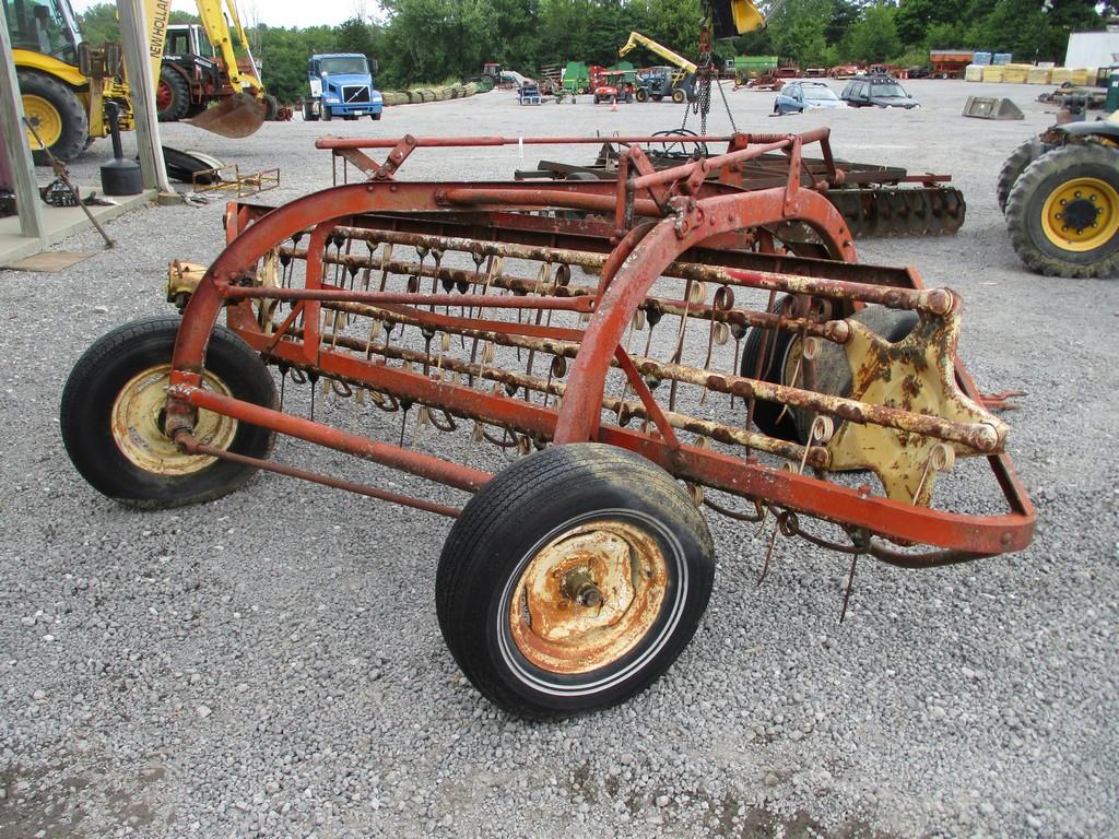 NEW HOLLAND 56 DOLLY RACK