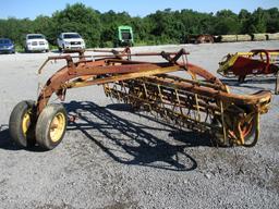 NEW HOLLAND 256 DOLLY RAKE