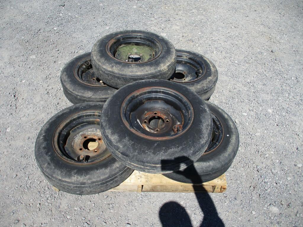 6) BUSHHOG WHEELS/TIRE