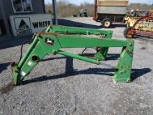 JOHN DEERE 620 LOADER FRAME