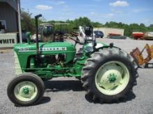 OLIVER 550 TRACTOR