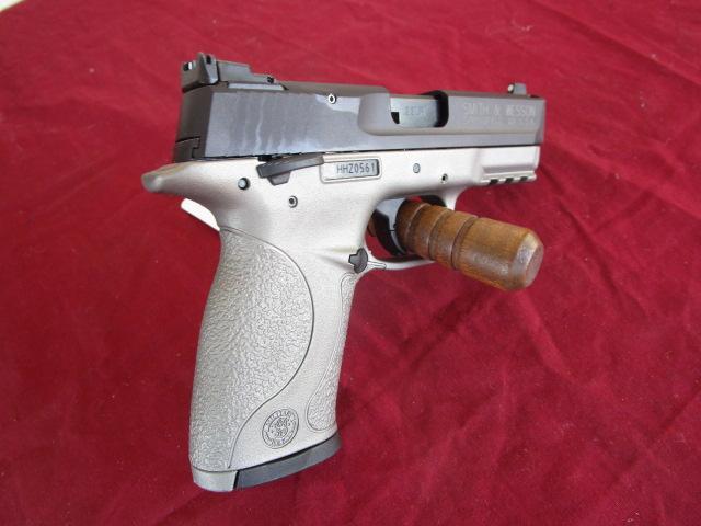 Smith & Wesson M&P22C .22 LR pistol