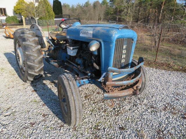 Ford 4000 gas Tractor