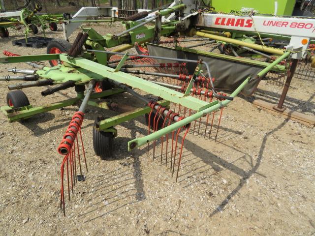 Claas Liner 880 Profil 30' hay rake