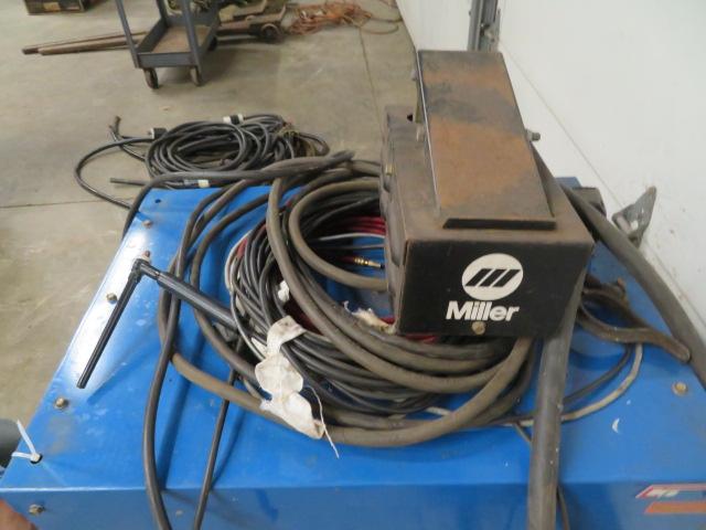 Miller Syncrowave 250 Welder