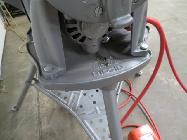 Ridgid 300 Pipe Machine