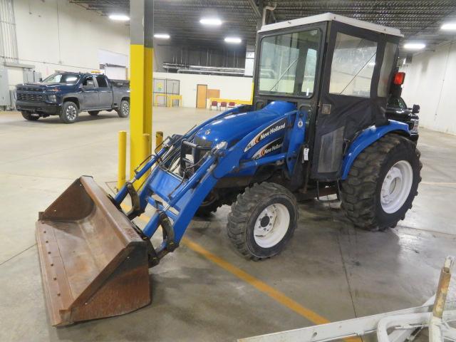 2004 New Holland TC40DA Loader Tractor