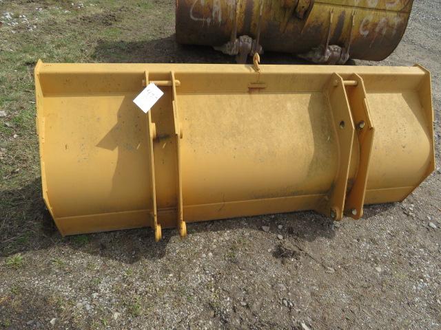 Case 580 Bucket - 81" Wide