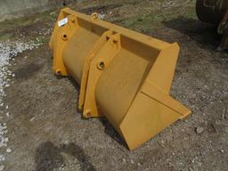 Case 580 Bucket - 81" Wide