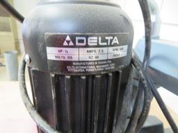 Delta 4 Speed Stock Feeder