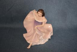 STUNNING ROYAL DOULTON!