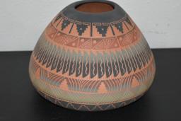 NAVAJO POTTERY!