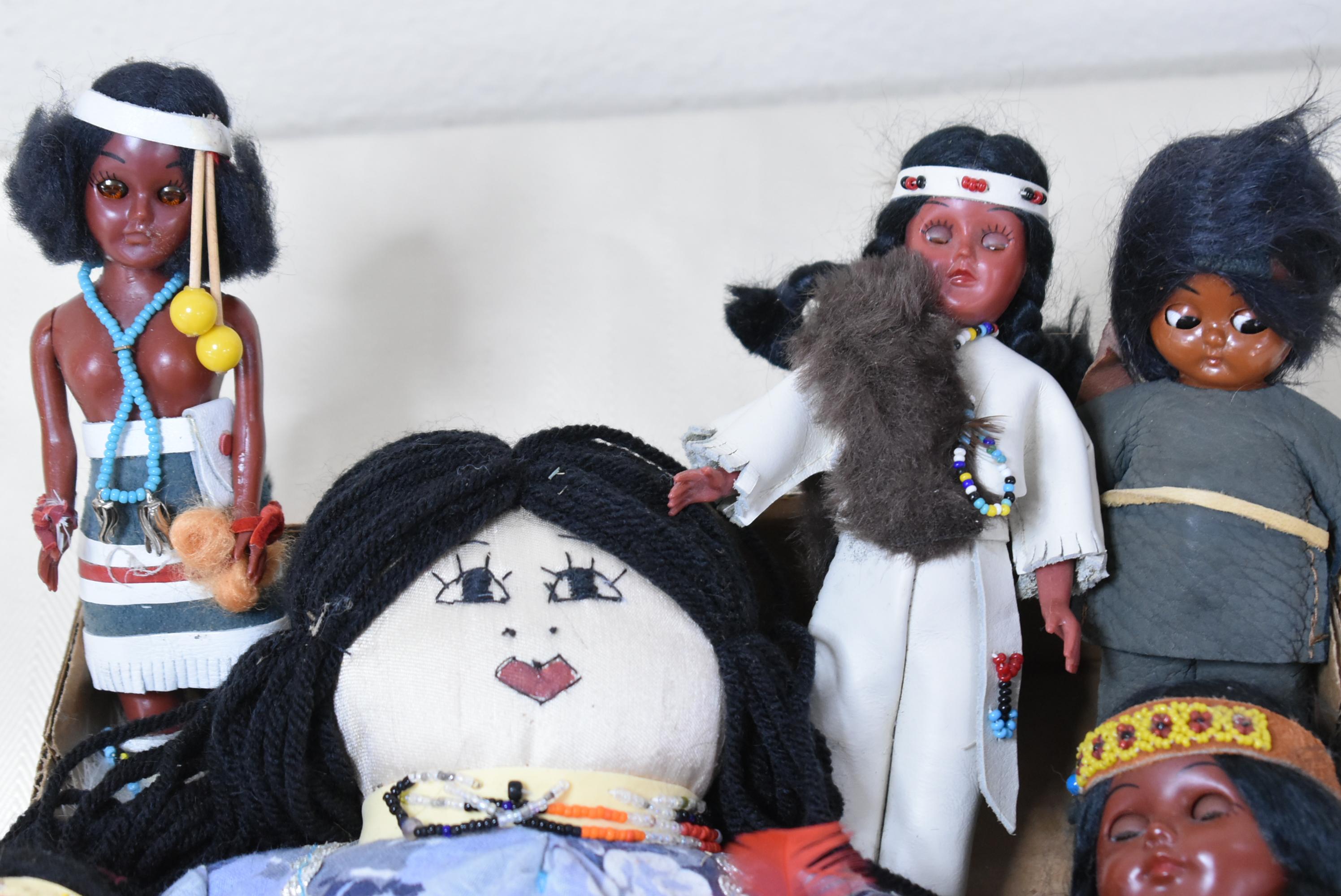 NATIVE AMERICAN DOLLS!!!