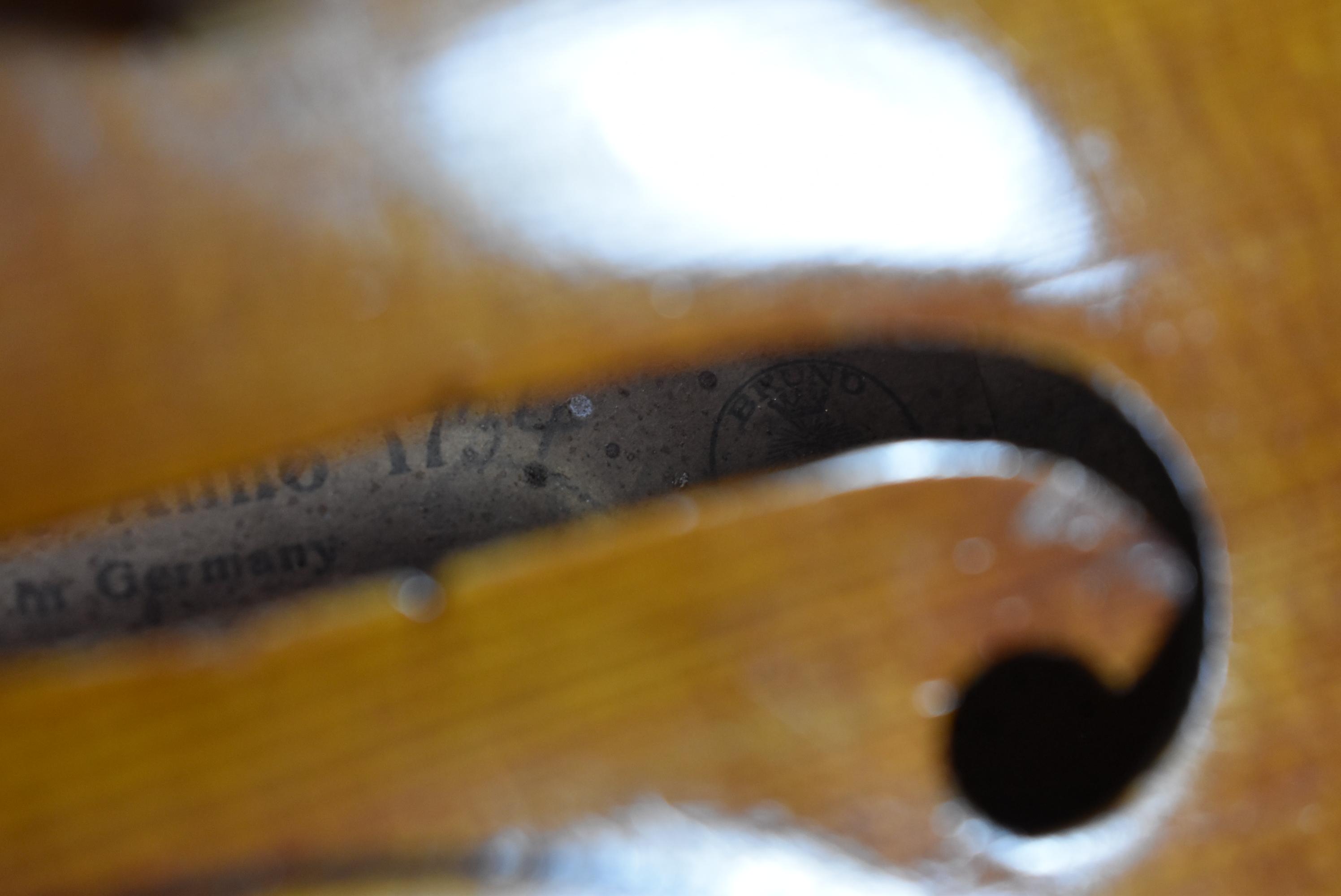 VINTAGE STRADIUARIUS VIOLIN!!