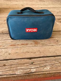 Ryobi Sander w/ paper