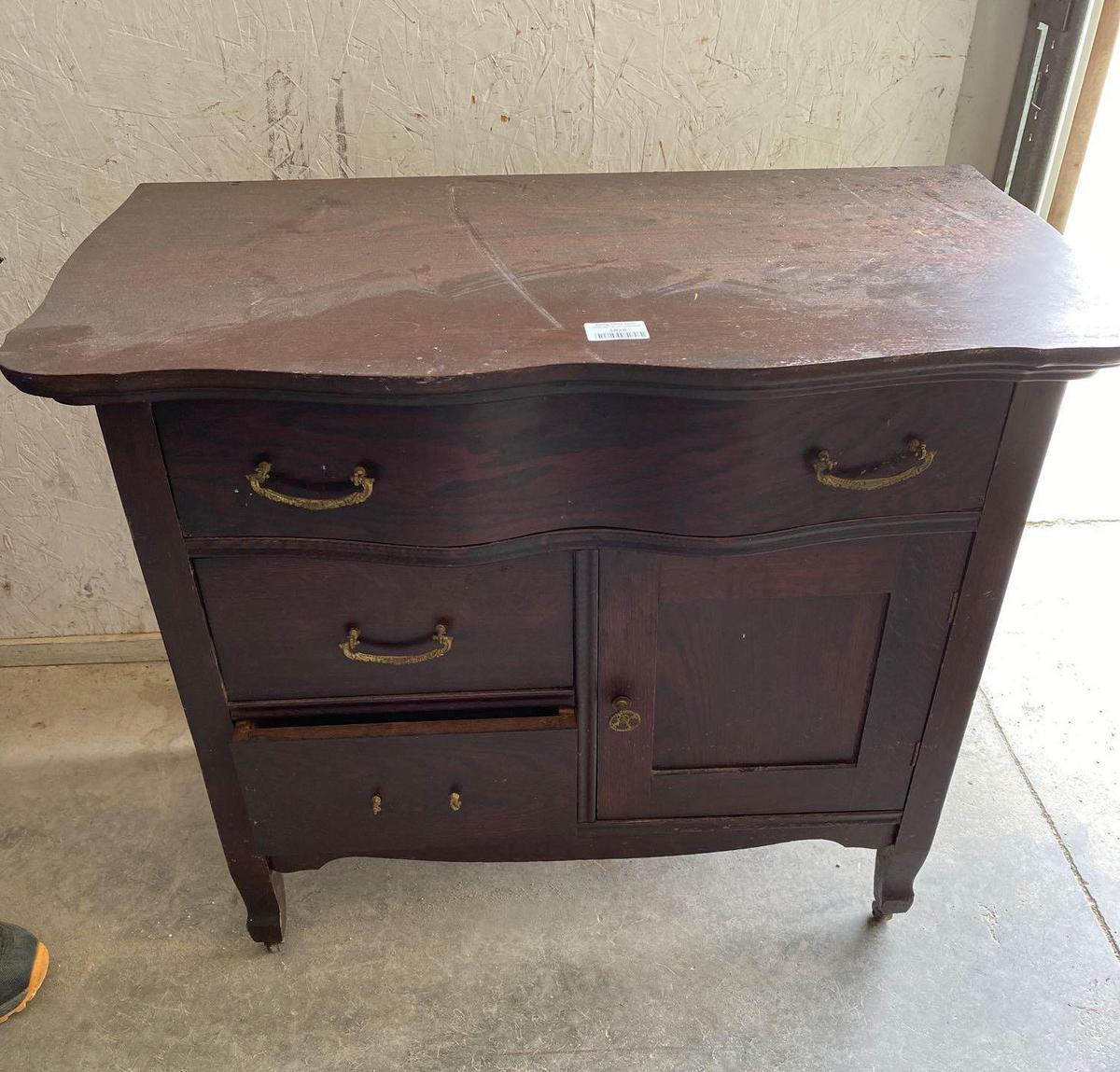 Commode (29 inch height/33 inch length)