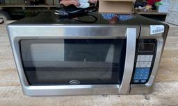 Oster Microwave