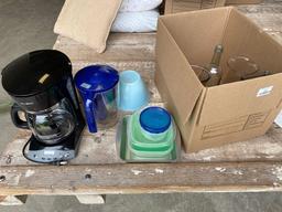 Coffee pot, Britta, vases, misc.